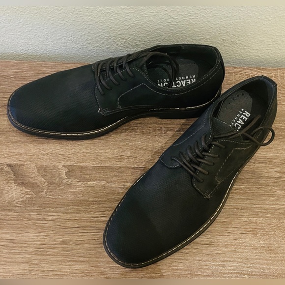 Kenneth Cole Reaction grey shoe - Picture 2 of 5